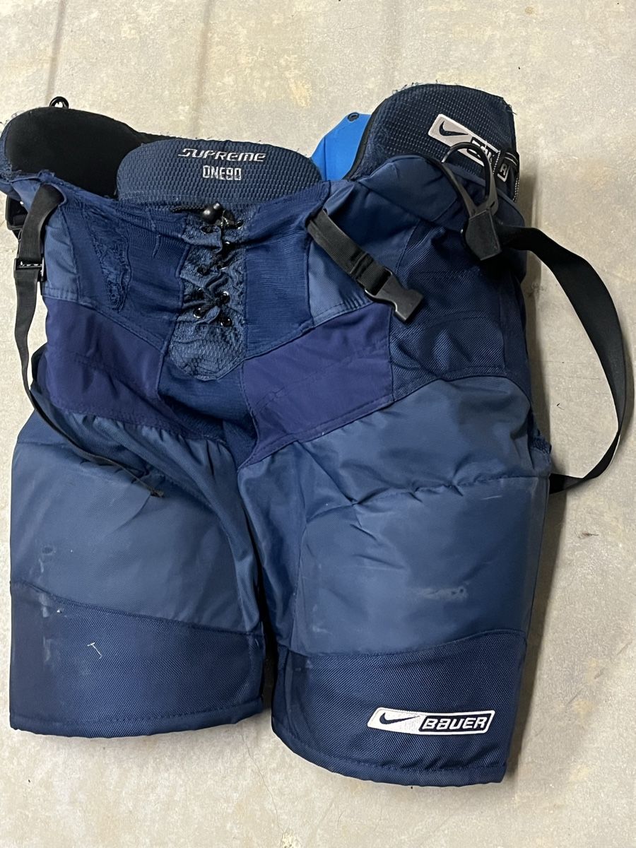 Bauer Pantaloni: Bauer Supreme ONE90 Eishockeyhose, Grösse L – Usato da Safenwil venduto da Vito_Caruso