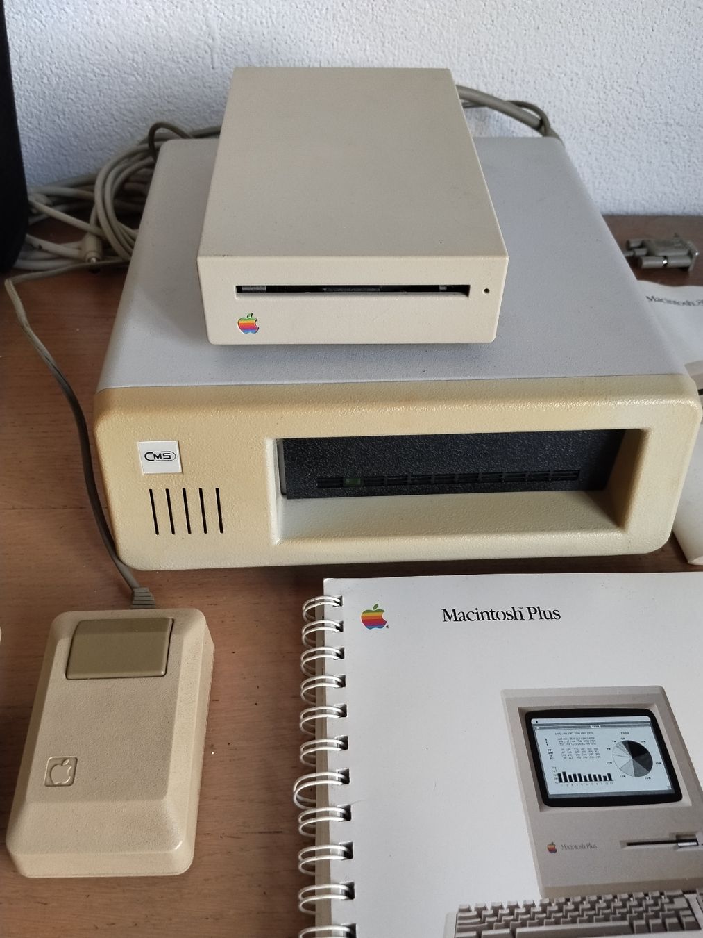 Apple PCs: Apple Macintosh Plus Computer Completo con Accessori – D'occasion à Locarno par gpi_d7gw 1