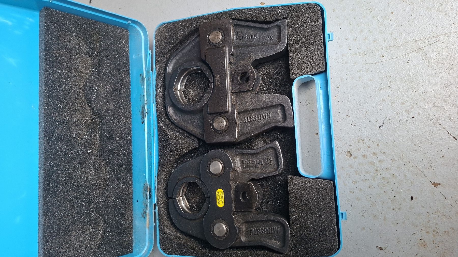 Alle Werkzeuge: Nussbaum Presszange M42 und M54 – Gebraucht aus Eschlikon TG von vulcan1500