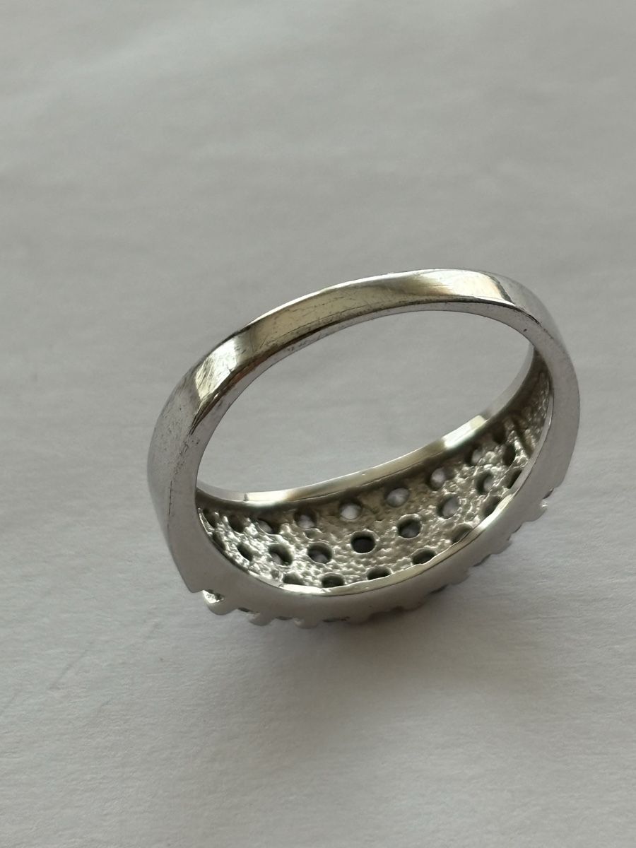 Ringe: Eleganter Silberring 925 mit Zirkonia – Gebraucht aus Langnau am Albis von flusspflege 4
