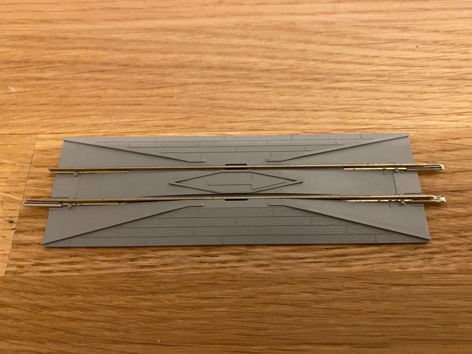 Trix Modellini di ferrovie: Minitrix 14974 Eingleisvorrichtung – Nuovo (secondo la descrizione) da Schlierbach venduto da Look8