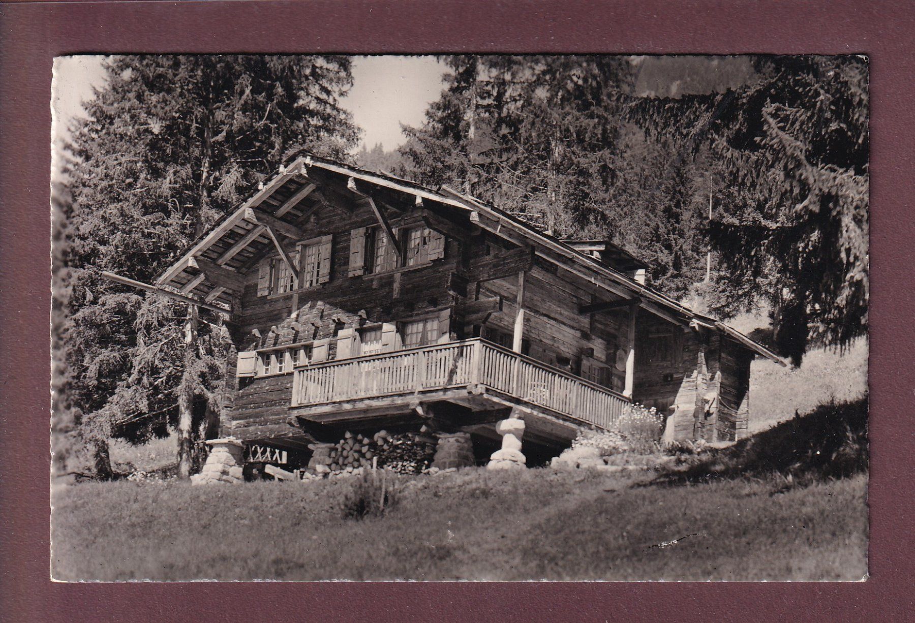 Cartoline postali: CHESIERES - Chalet La Campe - 1952 – Usato da Pully venduto da nicecards