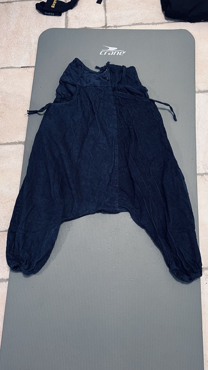 Boom Baba Pantalons: Boom Baba Harem Hose – D'occasion à schöftland par polymechaniker
