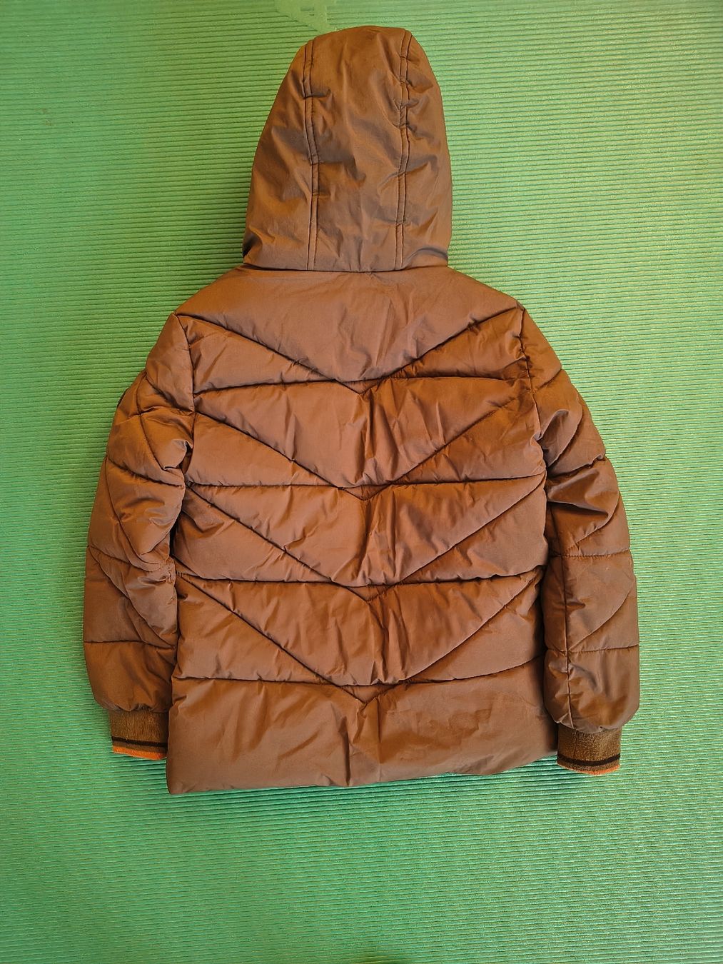 Giacche & Cappotti: Jungs Winter Jacke Gr. 134 – Usato da Allschwil venduto da Kremat 1