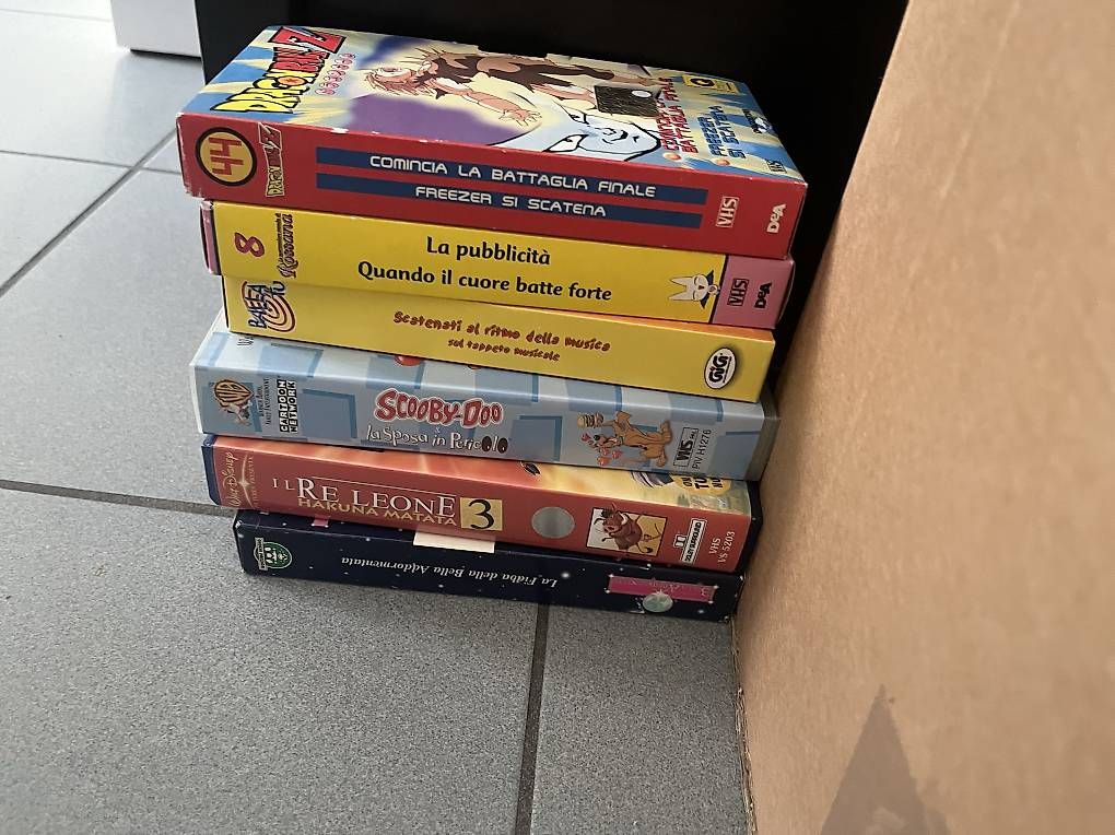 Toutes les VHS: VHS  – D'occasion à Chiasso par fairy81 2