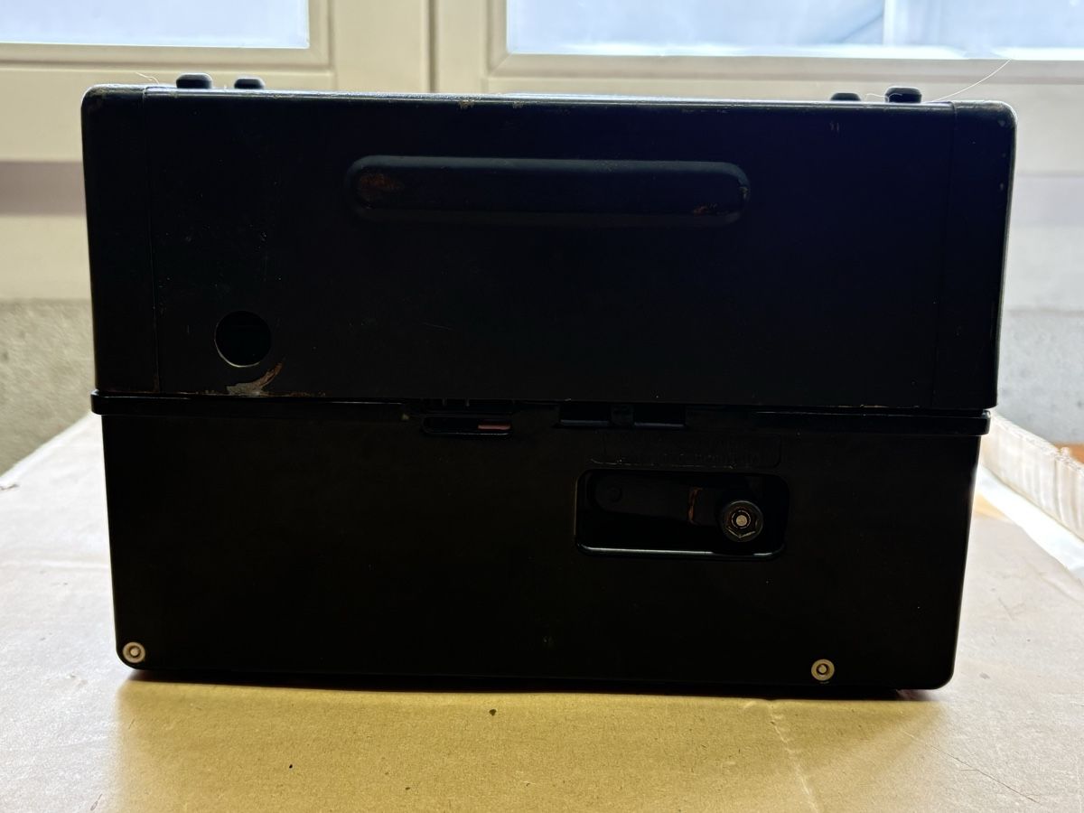 Telefoni: Schweizer Armee Feldtelefon – Usato da Meilen venduto da Harley. 3