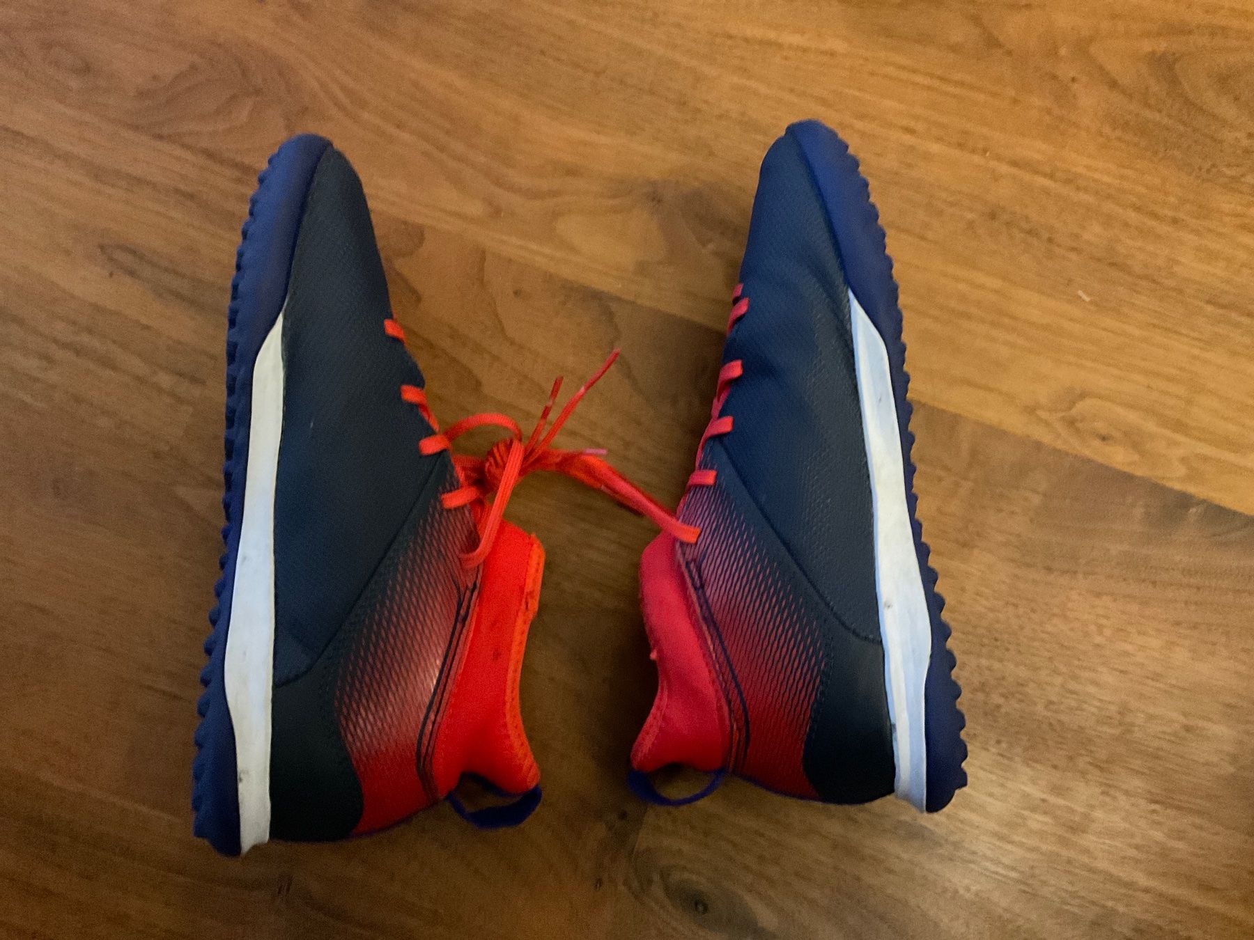 Scarpe per ragazzi: Kipsta Fussball Schuhe – Usato da Oberägeri venduto da Loup18 1