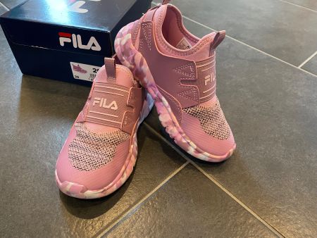 Tolle Sneaker Fila, Gr. 28 ; neuwertig!