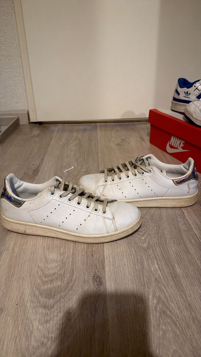 Adidas Chaussures femmes: Adidas Stan smith – D'occasion à Carouge GE par goi_krq7