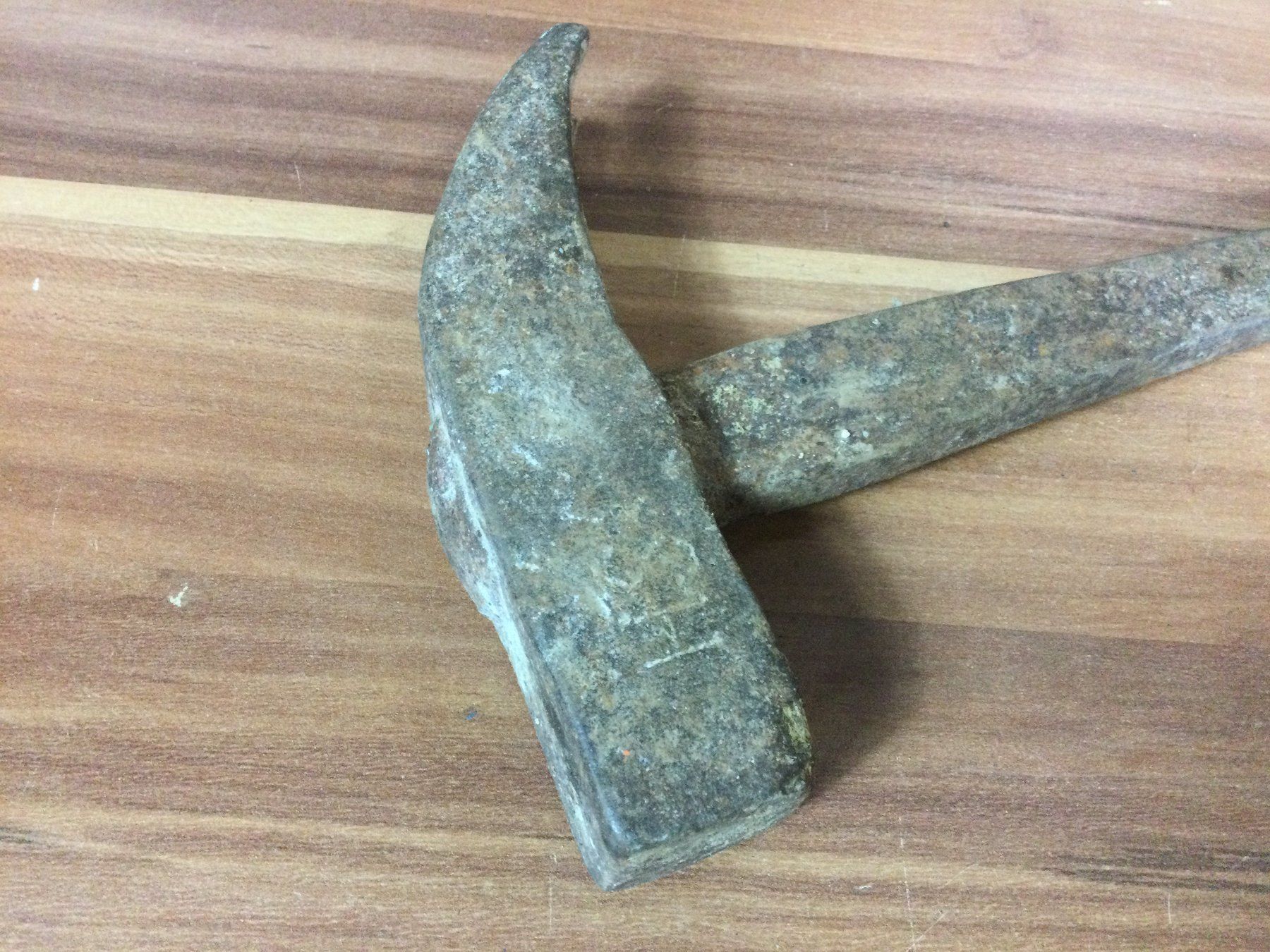 Attrezzi da lavoro: Gebrauchter antiker rostiger Eisen Ketten Hammer – Usato da Wangen SZ venduto da kuriosum12 3