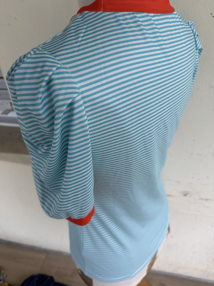 T-shirt: T-shirt neu – Nuovo (secondo la descrizione) da Däniken SO venduto da NBdesign 2
