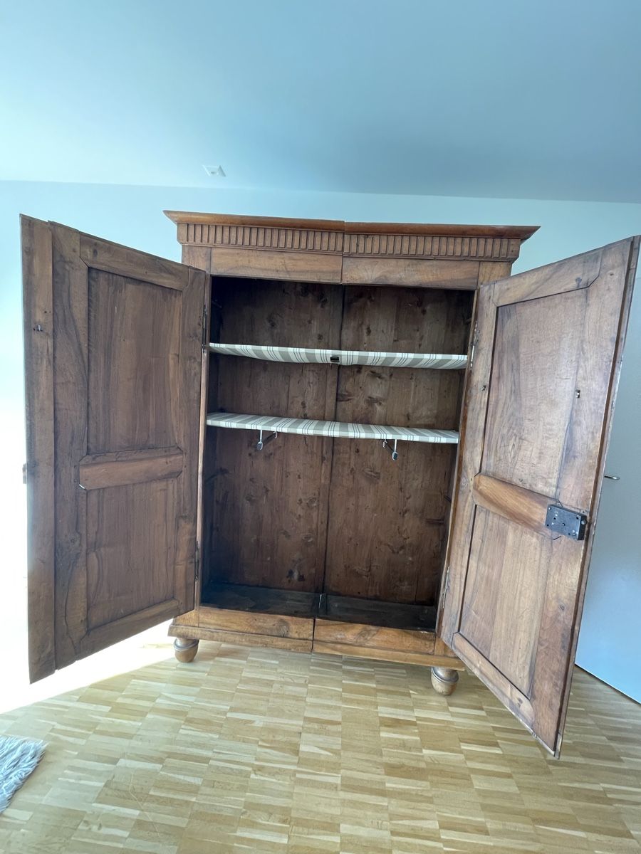 Schränke: Armoire alsacienne – Gebraucht aus Neuchâtel von ada_5l2y 1