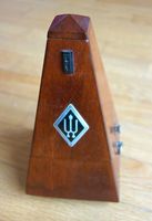 Vintage Analoges Wittner Metronom Holz Pyramide mit Glocke