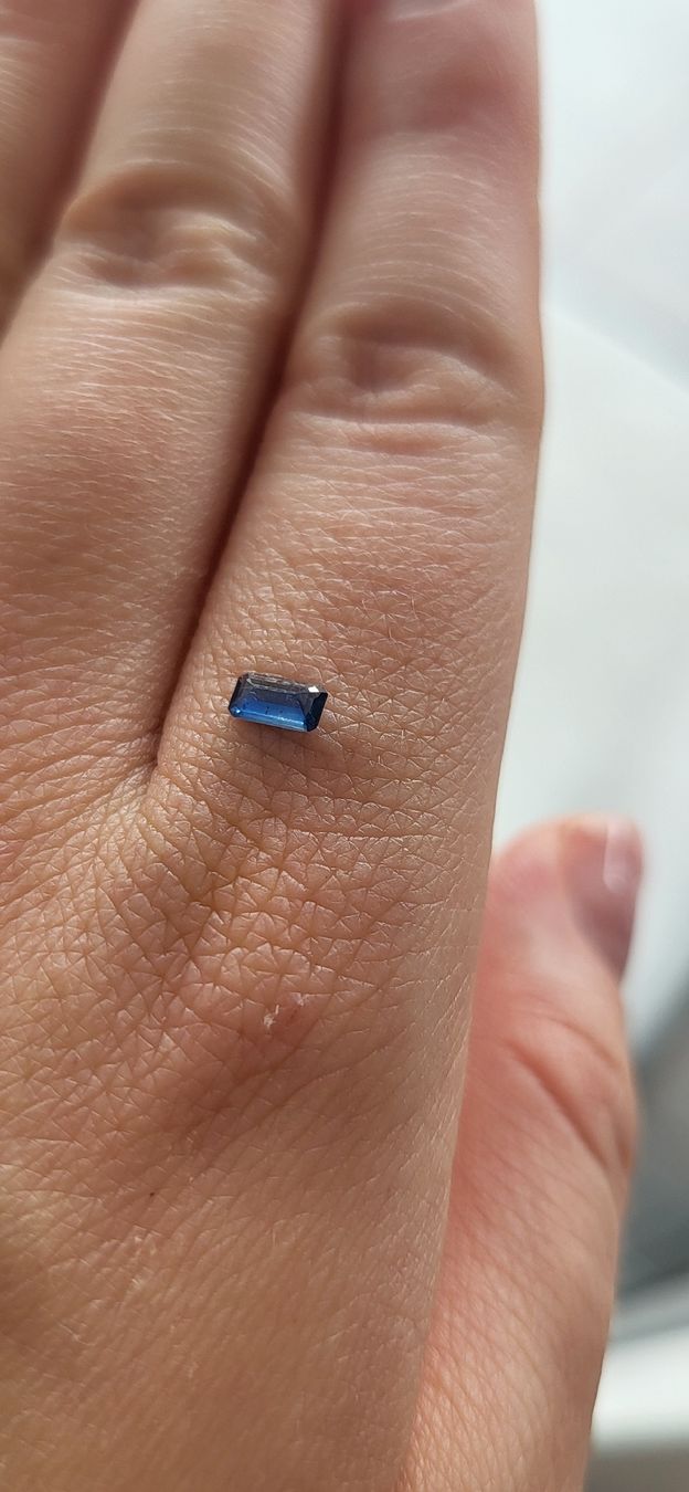 Pietre preziose: Traumhafter Saphir mit Zertifikat – Nuovo (secondo la descrizione) da Unterägeri venduto da Altgoldschmuck 4