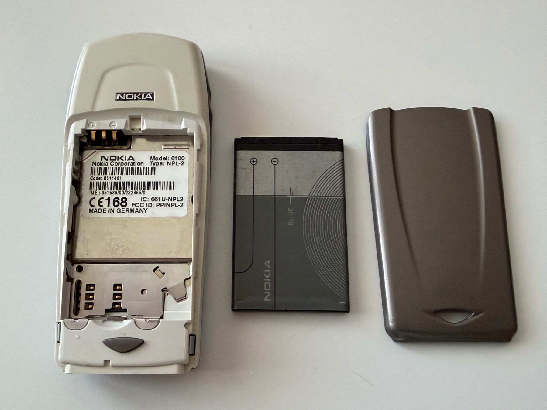 Nokia Telefoni cellulari / Smartphones: Nokia 6100 - Klassiker Handy – Usato da Dübendorf venduto da Firenze63 1