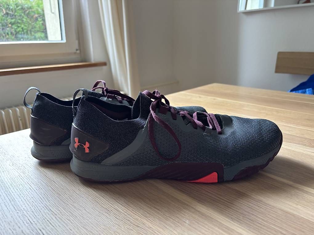 Under Armour Scarpe da uomo: Under Armour Sneakers Gr. 46 – Usato da Thun venduto da nad_bnh5 4
