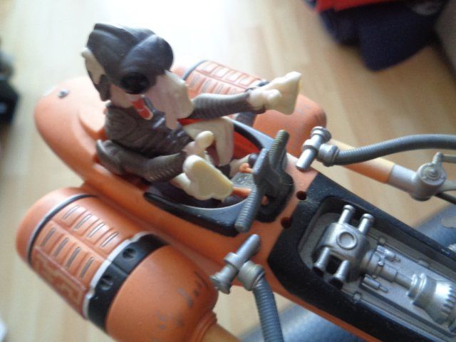Hasbro Spielzeuge: Star Wars Hasbro Sebulba Pot- Racer – Gebraucht aus sargans von Angamar 1