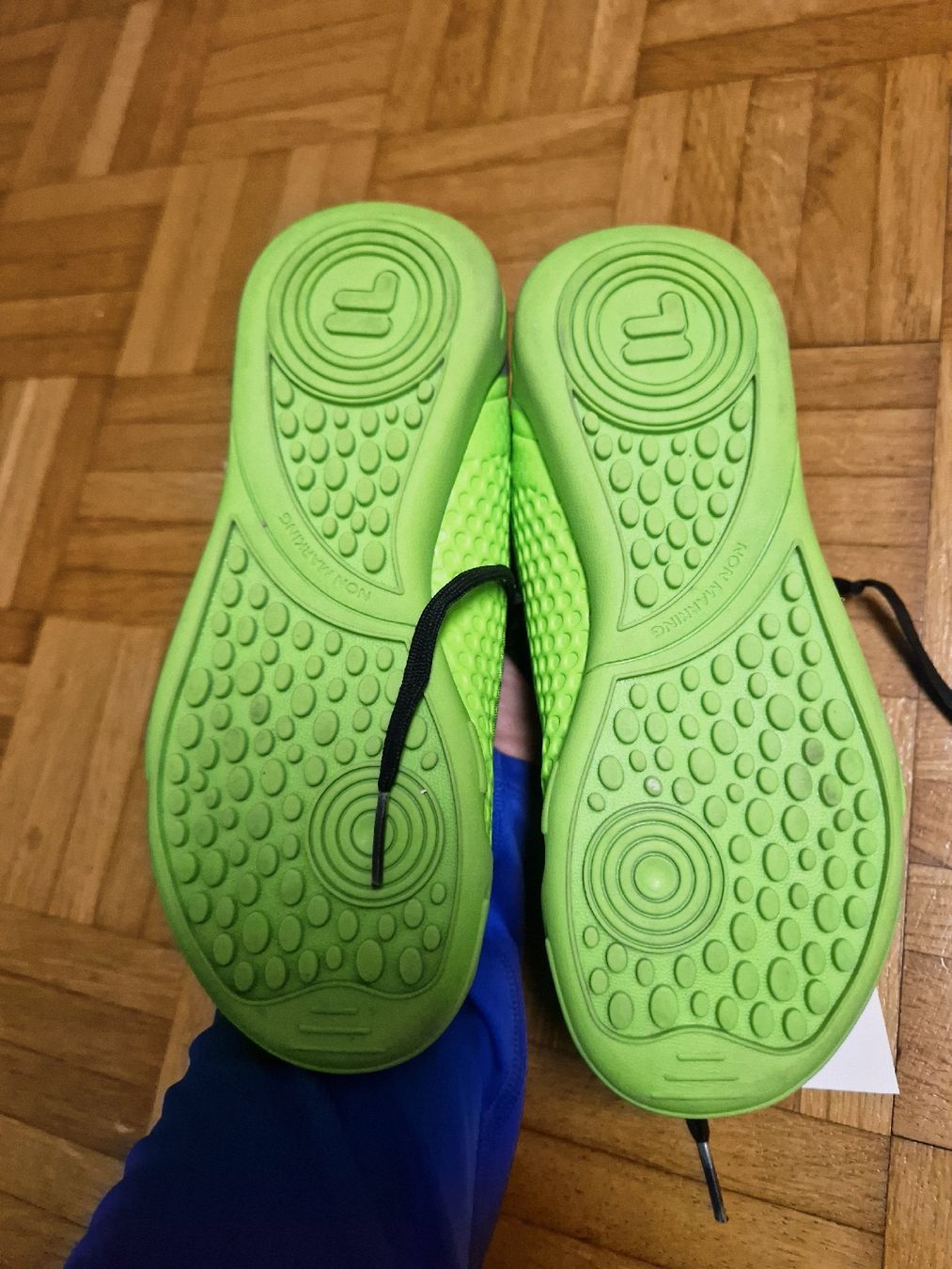 Fila Schuhe für Jungen: Turnschuhe Fila Grösse 30 – Gebraucht aus Stüsslingen von white_angel86 3