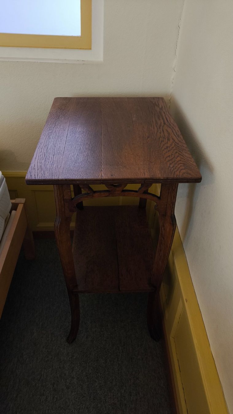 Tische: Table d'appoint – Gebraucht aus Porrentruy von NGiorda 1