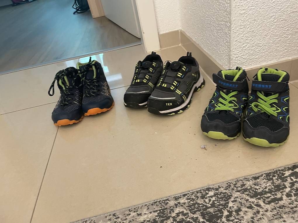 Scarpe da uomo: 3 paar Wanderschuhe – Usato da Würenlingen venduto da sar_p5qp 3