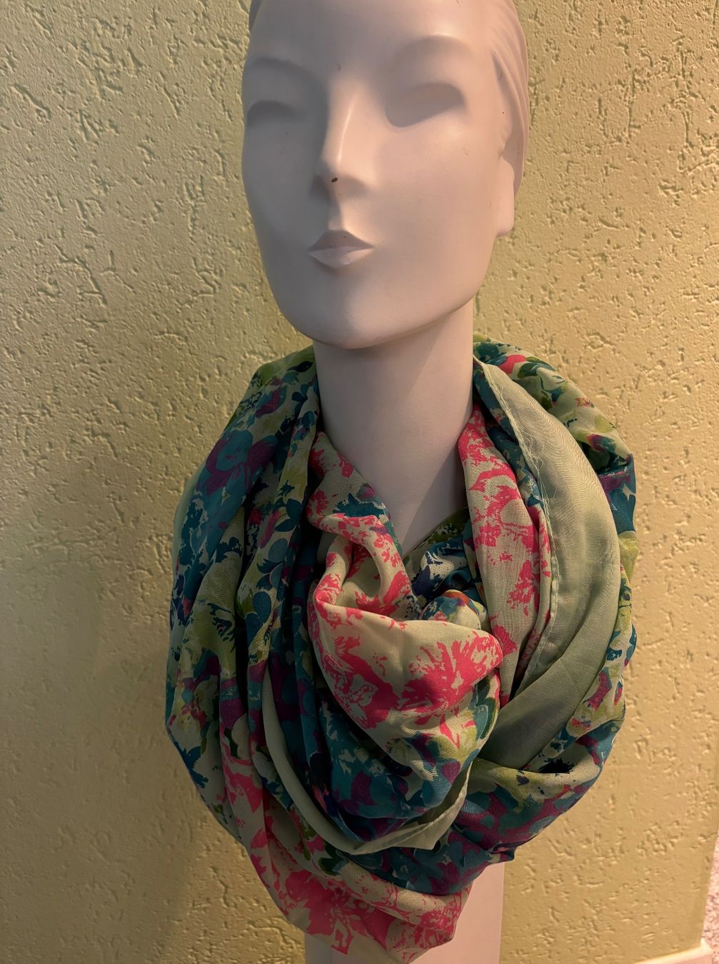 Foulards & écharpes: Schlauchschal/Loop; frische,  tolle Farben! – D'occasion à Rikon im Tösstal par miarosen 1
