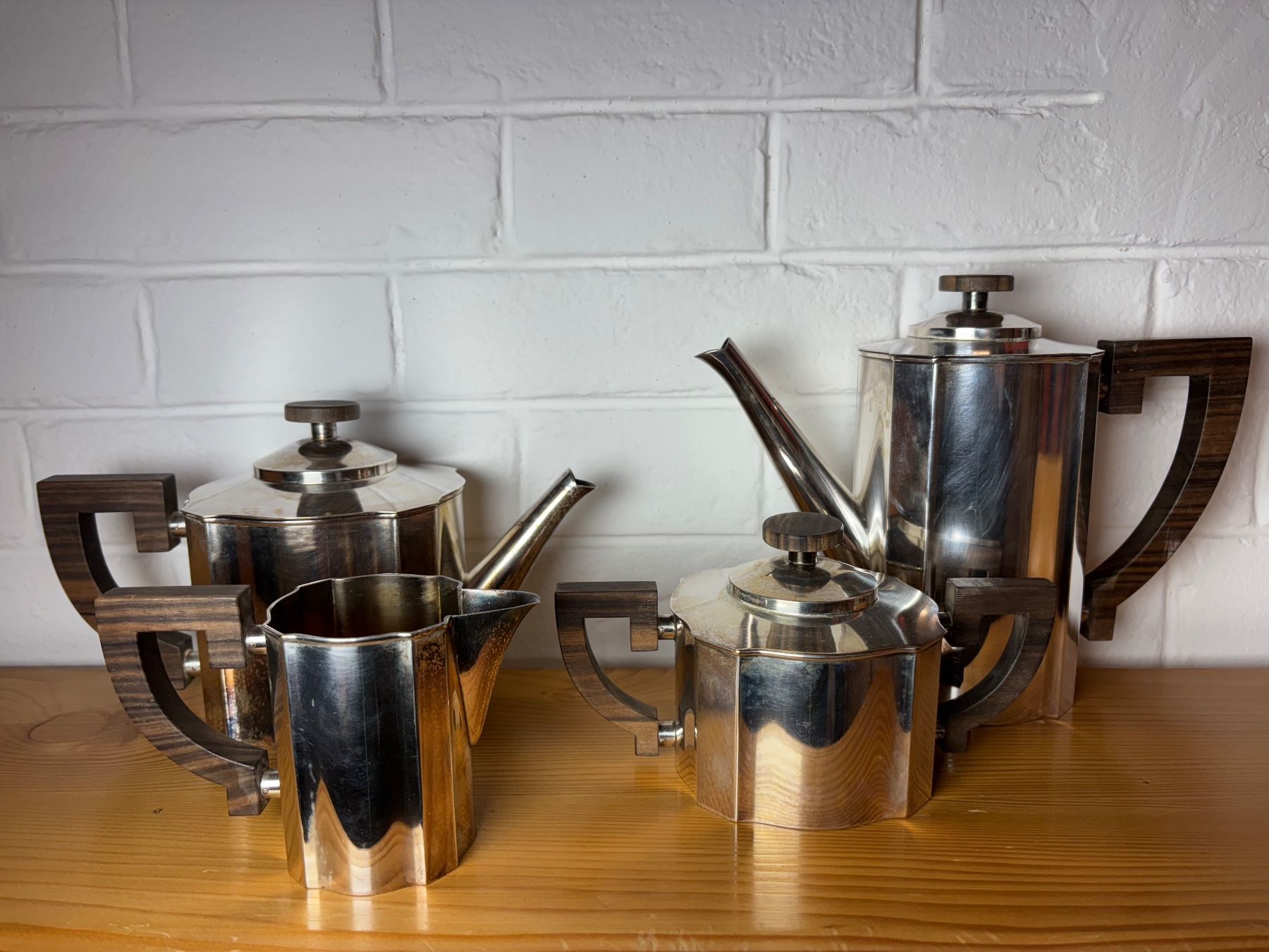 WMF Set di piatti: Kaffeeset Teeset Art Deco WMF versilbert Palisander 20er – Usato da Hinwil venduto da DaniBachman