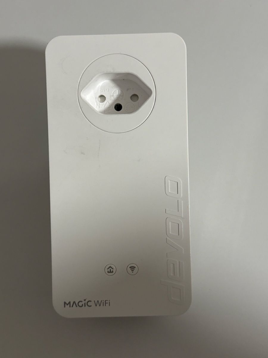 Devolo Unità & Adattatore: Devolo Magic 2 WiFi next Powerline Adapter weiss gebraucht – Usato da Dübendorf venduto da buegoo