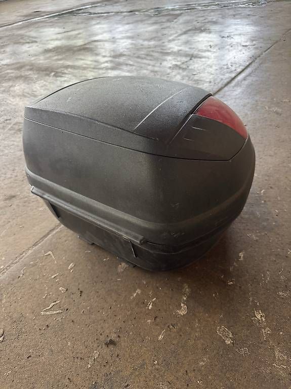 Topcase: Motorräder Coffer – Usato da Frauenfeld venduto da KelvinG 1