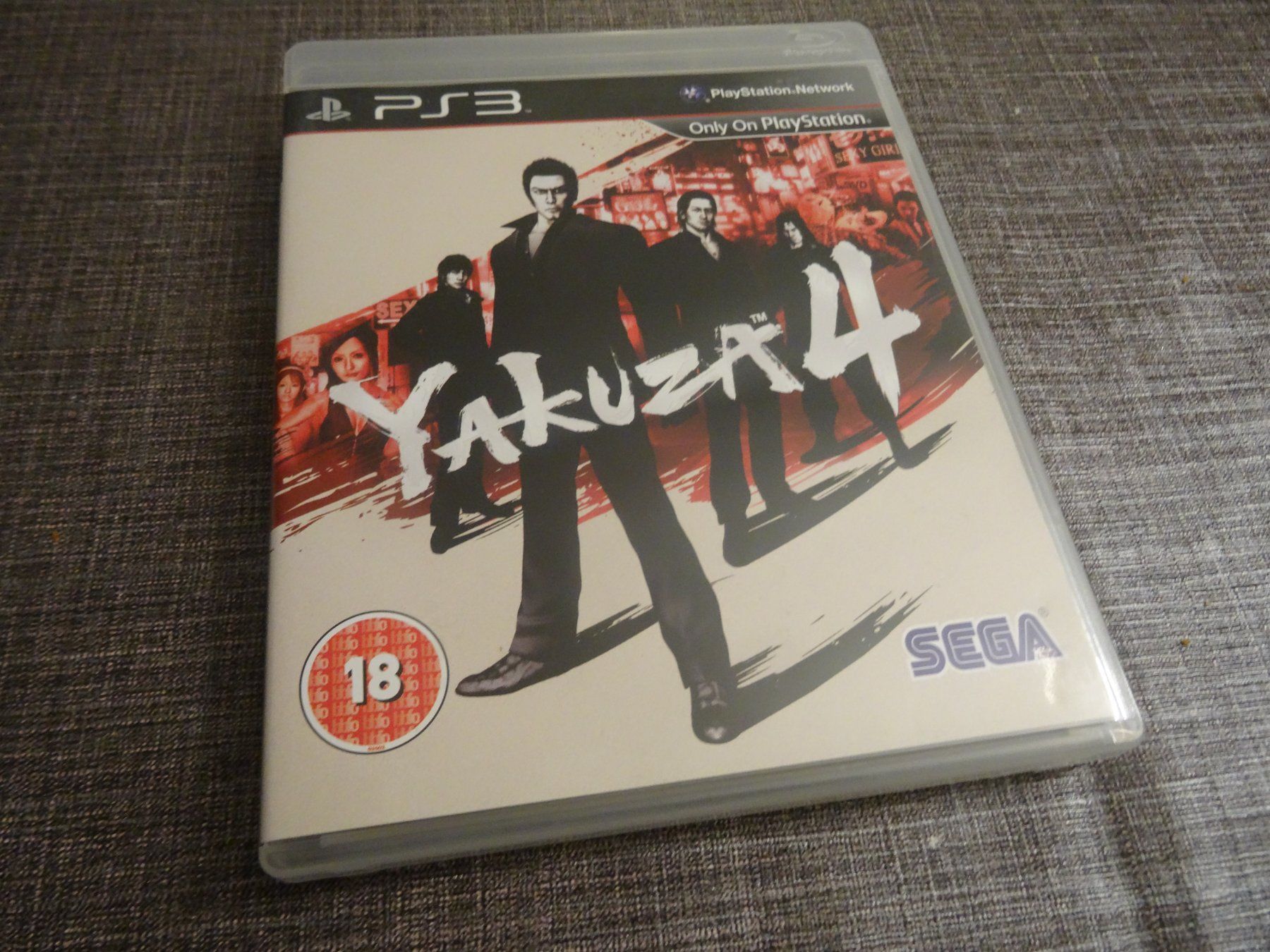 Sony Giochi: Yakuza 4 PS3 – Usato da Olten venduto da Disc-Ausverkauf