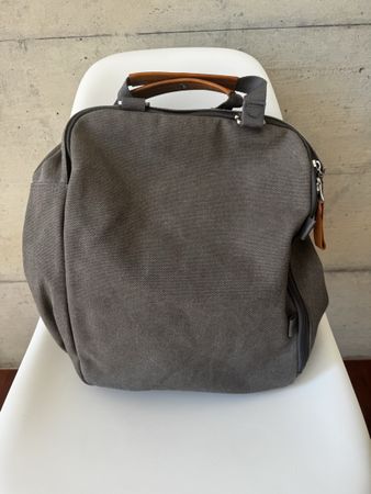 QWSTION Daypack Grau Canvas | Laptoprucksack | Schweizer Des
