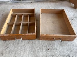2 Schubladen, helles massives  Holz, 45x 63x 12 cm