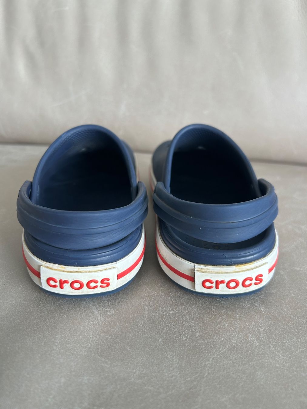 Crocs Scarpe per ragazzi: Crocs Clogs Kinder dunkelblau Gr. 29-30 – Usato da Wädenswil venduto da LS777 2