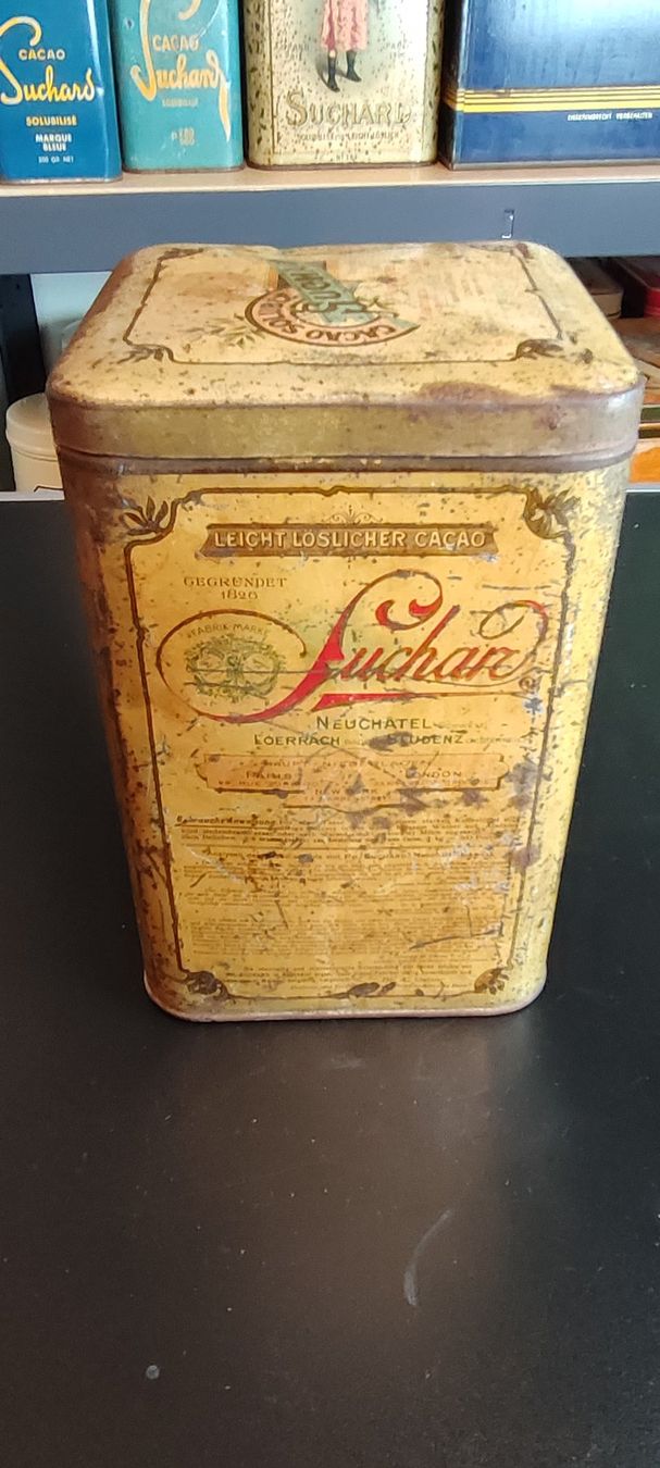 Suchard Barattoli: Wunderschöne alte Blechdose von Suchard Kussmädchen 4 22cm – Usato da Gelterkinden venduto da MYSTOREFORYOU4460 4