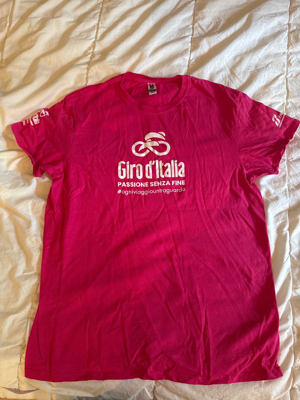 T-shirt: Giro d’Italia Shirt – Usato da Walkringen venduto da buetzu08
