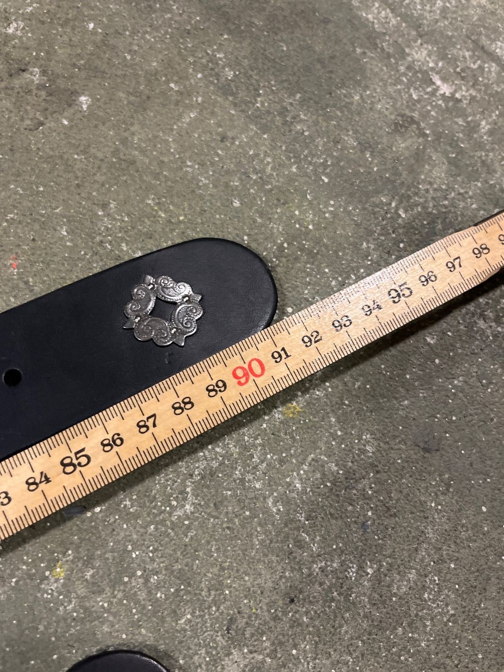 Gürtel: Chüeligurt Kuhgurt Leder 90cm – Neu und originalverpackt aus Bern von fotolog111 1