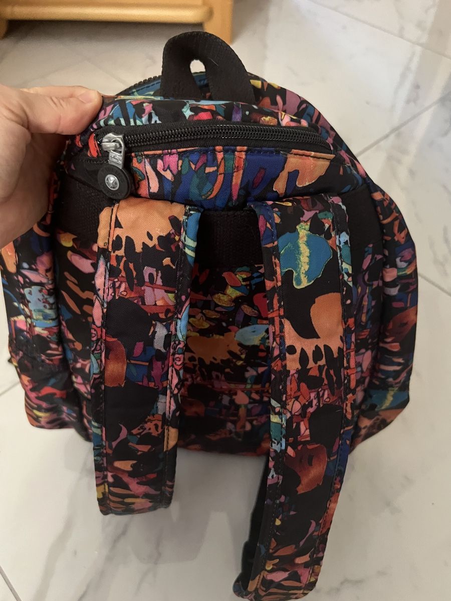 Kipling Rucksäcke: Kipling Rucksack A4 , Kipling sac à dos A4 – Gebraucht aus COLOGNY von fleurdelys84 3