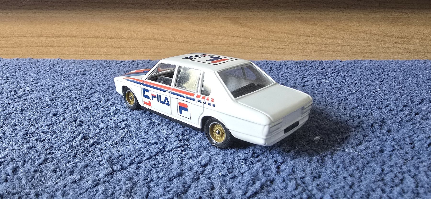 BMW Modellini d'auto: BMW 530 – Nuovo (secondo la descrizione) da Merligen venduto da SwissMini27 1