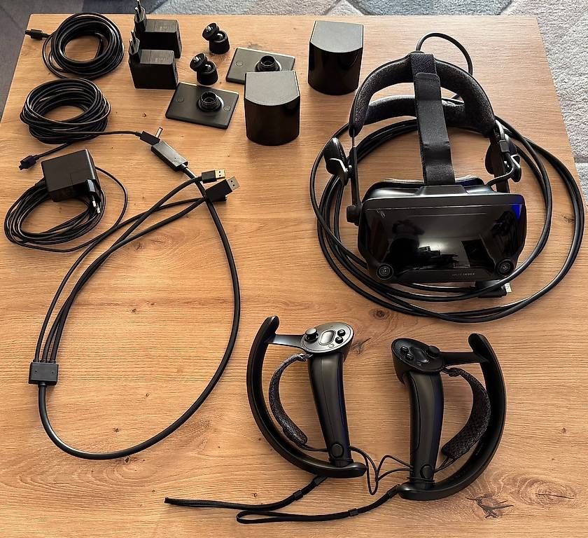 Valve Casco VR: Valve Index Full Kit Like New ! – Nuovo (secondo la descrizione) da Fribourg venduto da chadielsayed 1