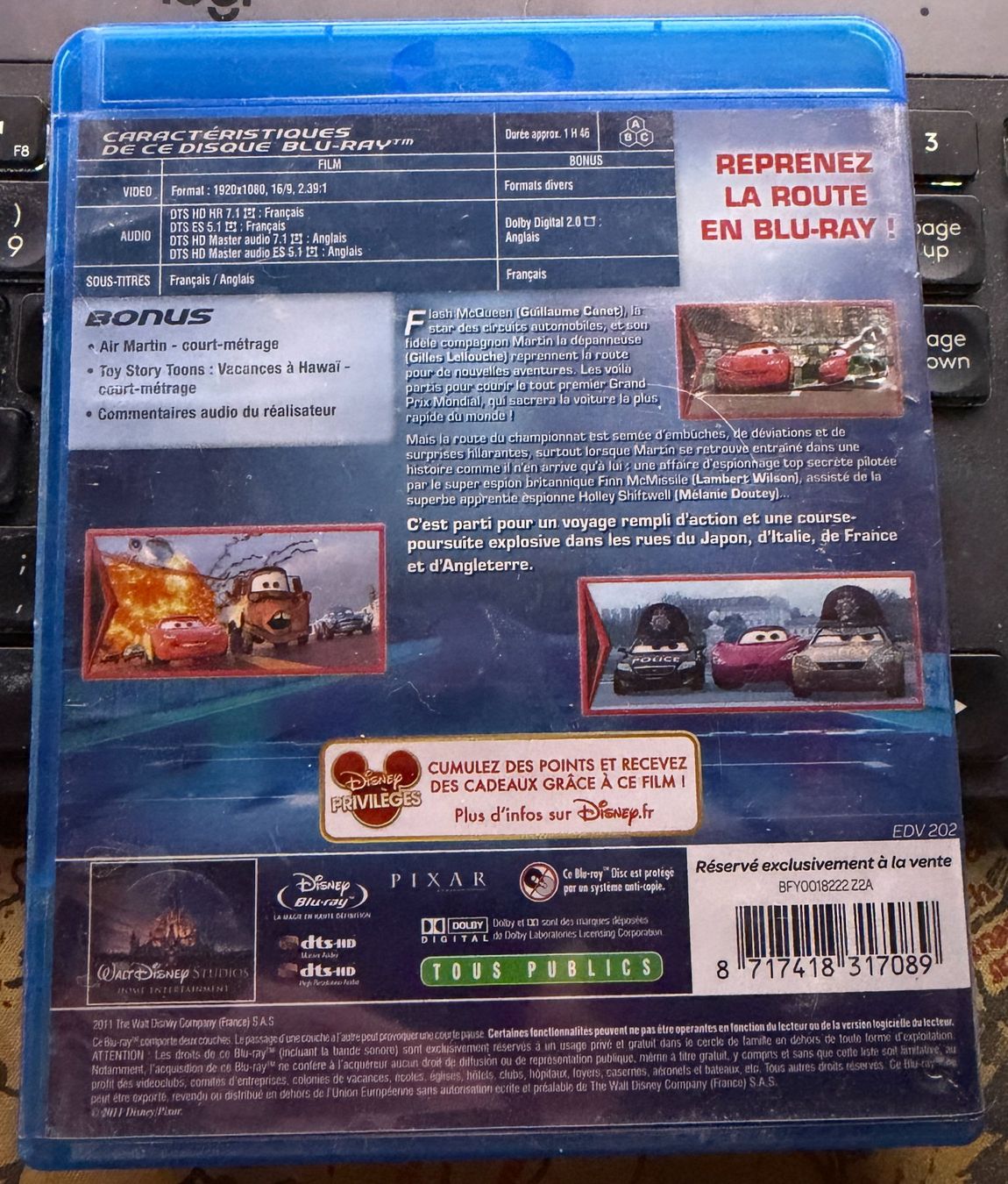 Tous les DVDs: Cars 2 (2011) - Blu-ray – D'occasion à Semsales par __Florian__ 2