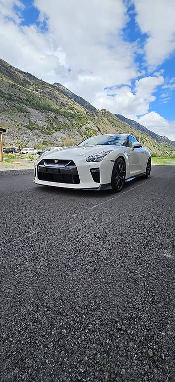 Nissan Automobili: Nissan GTR Prestige Edition – Usato da Birgisch venduto da tschuggen111 3