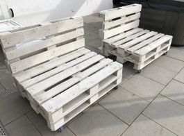Paletten Loonge mit Kissen