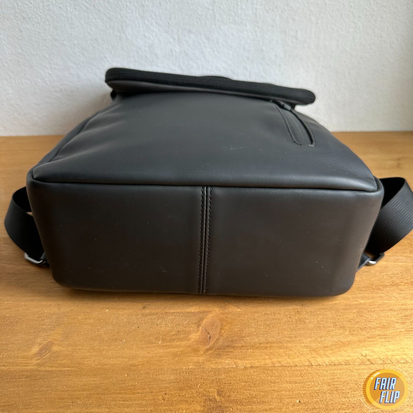 Kapten & Son Zaini: Kapten & Son Rucksack Vallen Rucksack – Usato da Luzern venduto da fairflip 3