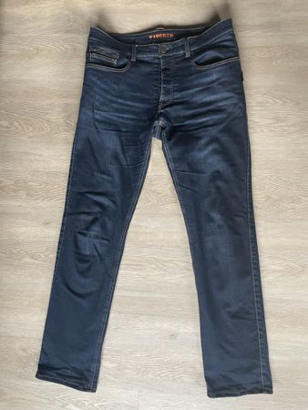 Töffjeans von Bering