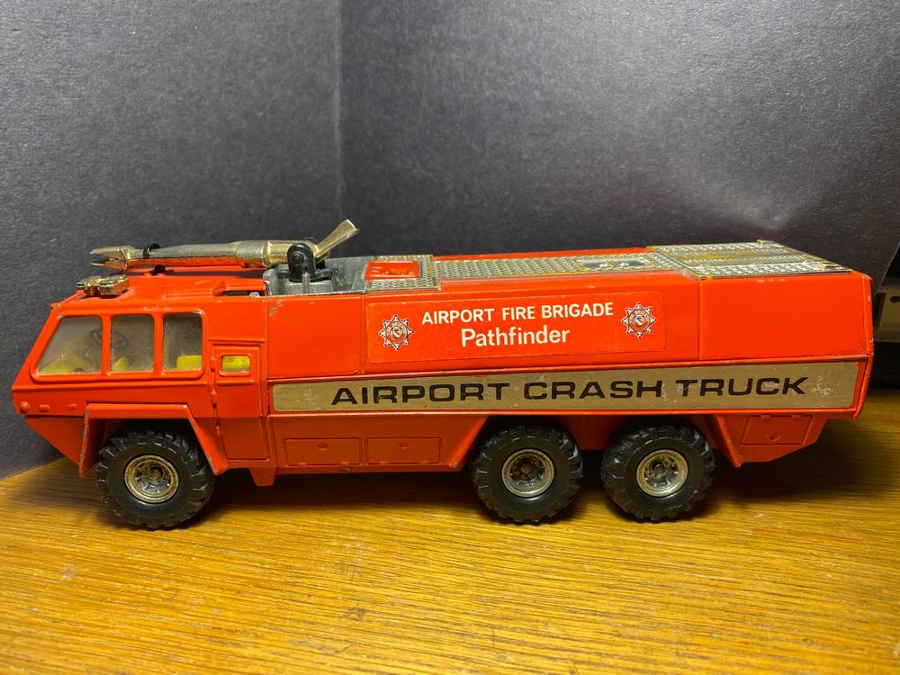 Vintage Corgi Major Flughafen Feuerwehr Chubb Pathfinder 2