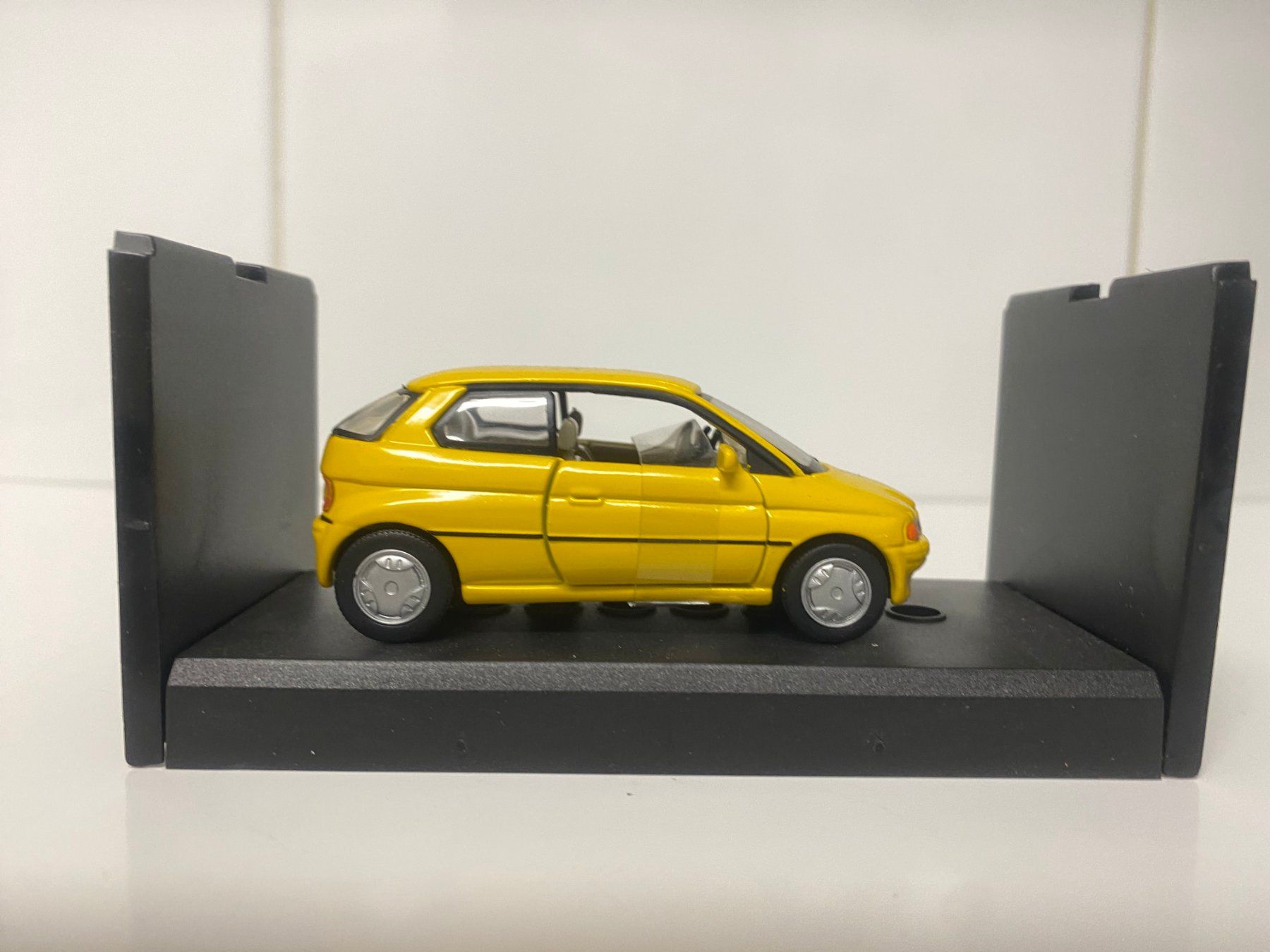 BMW Modellini d'auto: BMW E1 1-43 Cararama OVP 189 – Nuovo e nell'imballaggio originale da Stäfa venduto da executive-cars