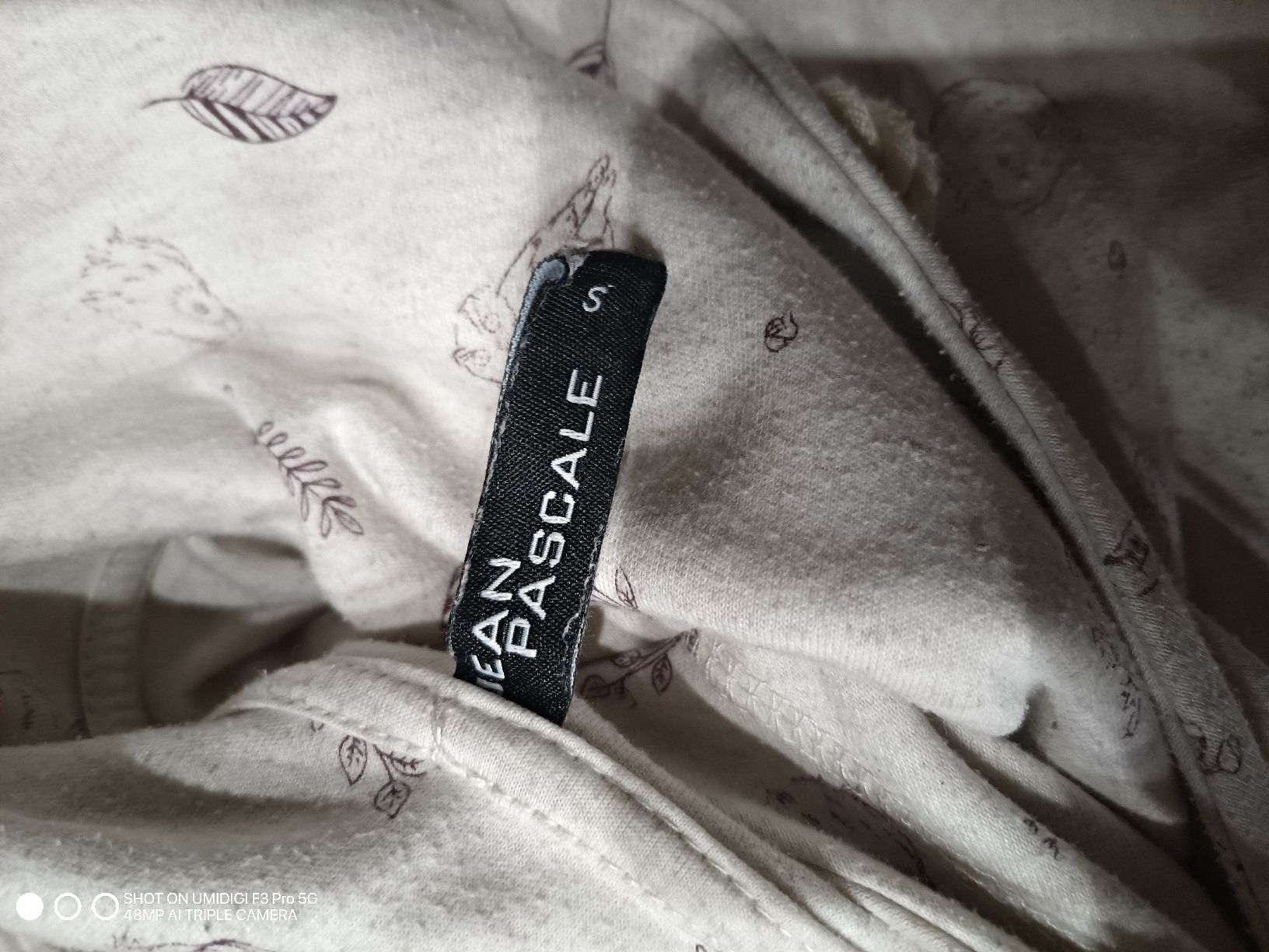 Pullover & Sweatshirts: Jean Pascale Pullover mit Muster Grösse S guter Zustand – Gebraucht aus Aarwangen von to-hirschi 2