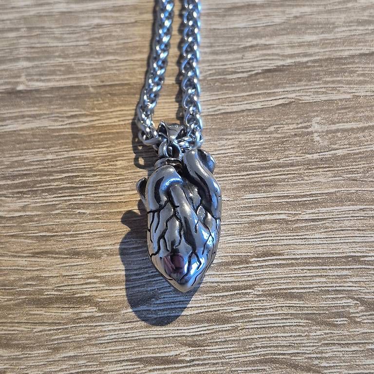 Catenine: Edelstahlkette Herz – Usato da Utzenstorf venduto da eli_f9dw 2
