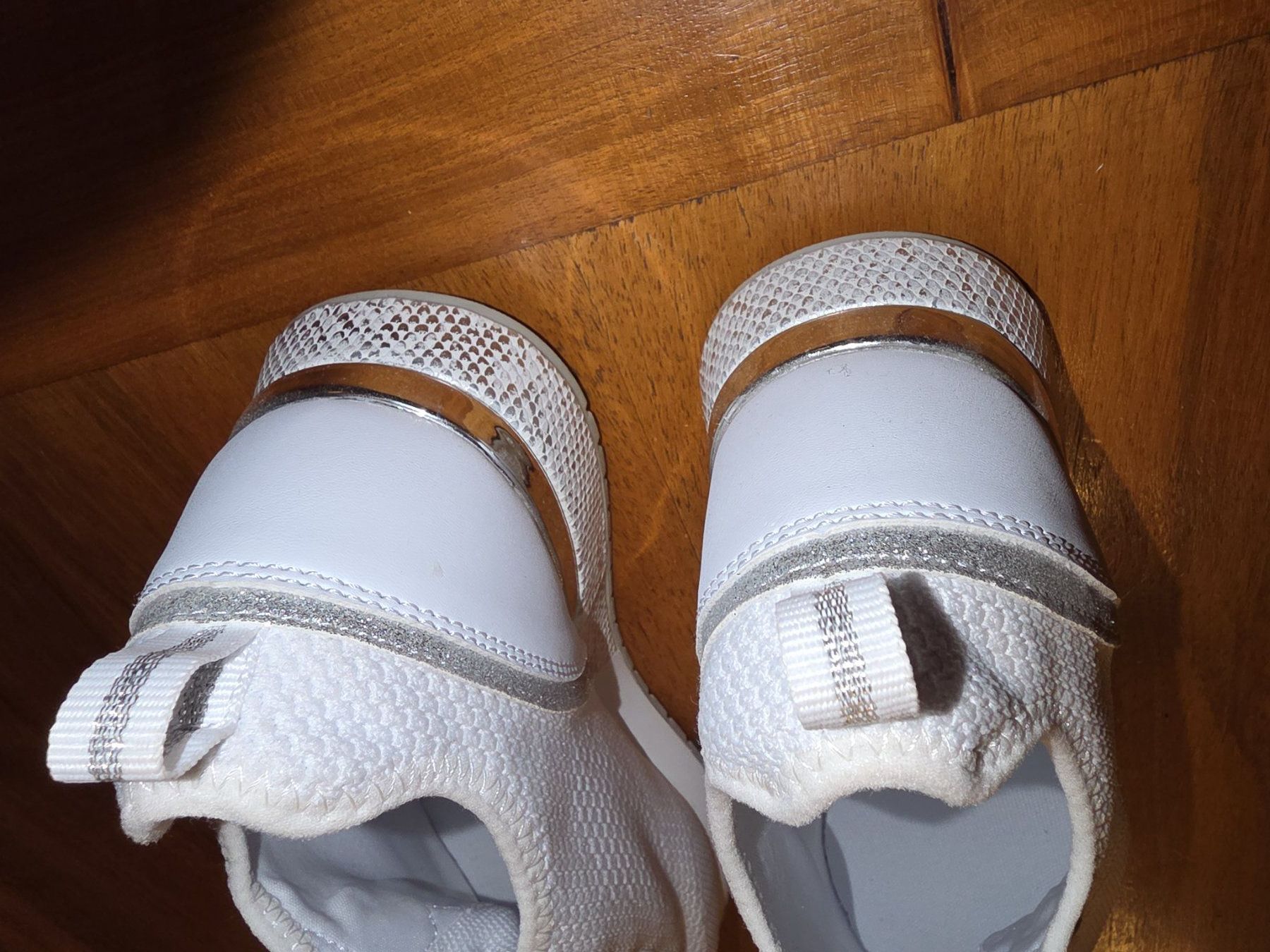 Dosenbach Scarpe da donna: NEU 2 paar trendige sneaker, black&white gr 40 – Nuovo e nell'imballaggio originale da Winterthur venduto da chimischimi 4