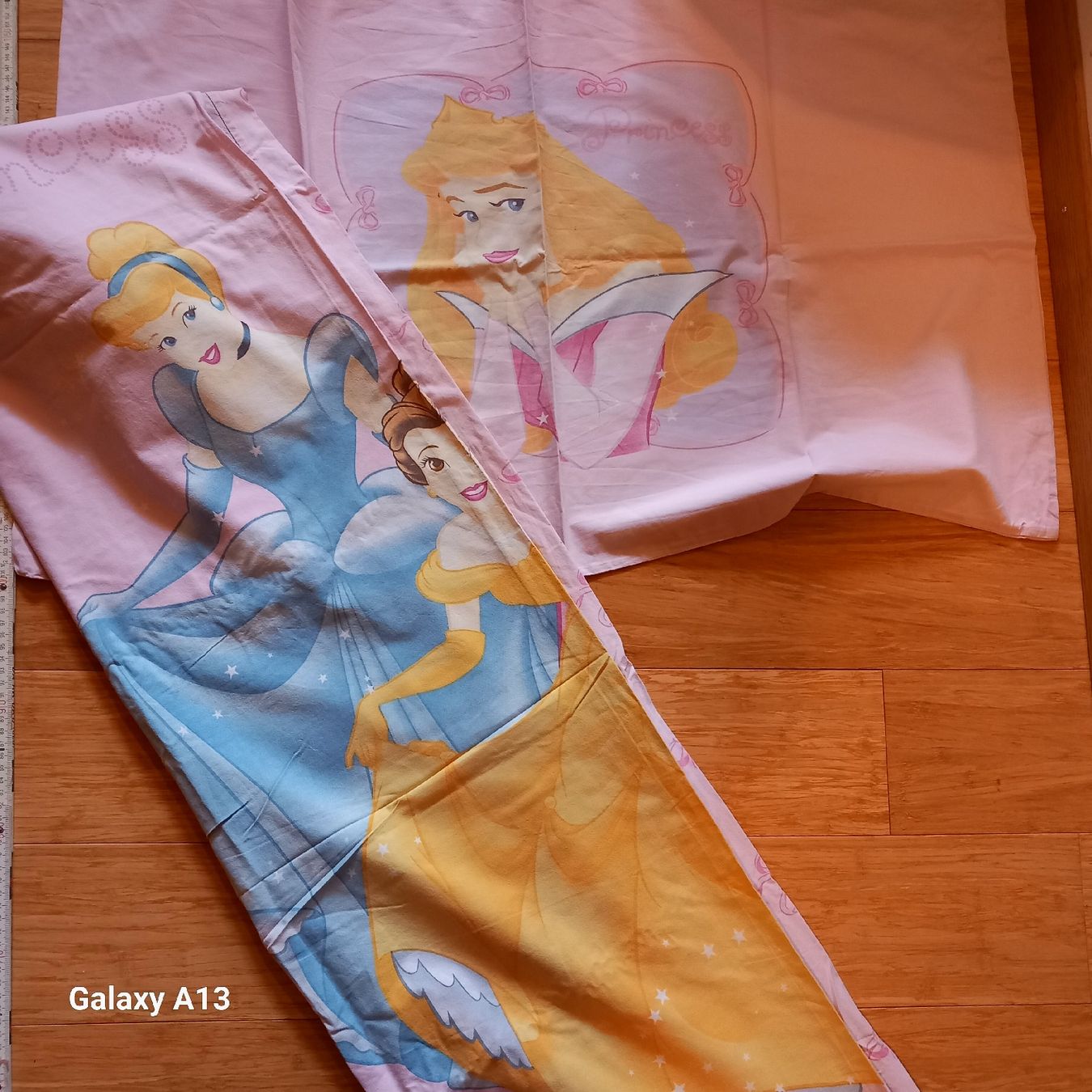 Bettwäsche: Parure de duvet et coussin – Gebraucht aus Courrendlin von tititchoun