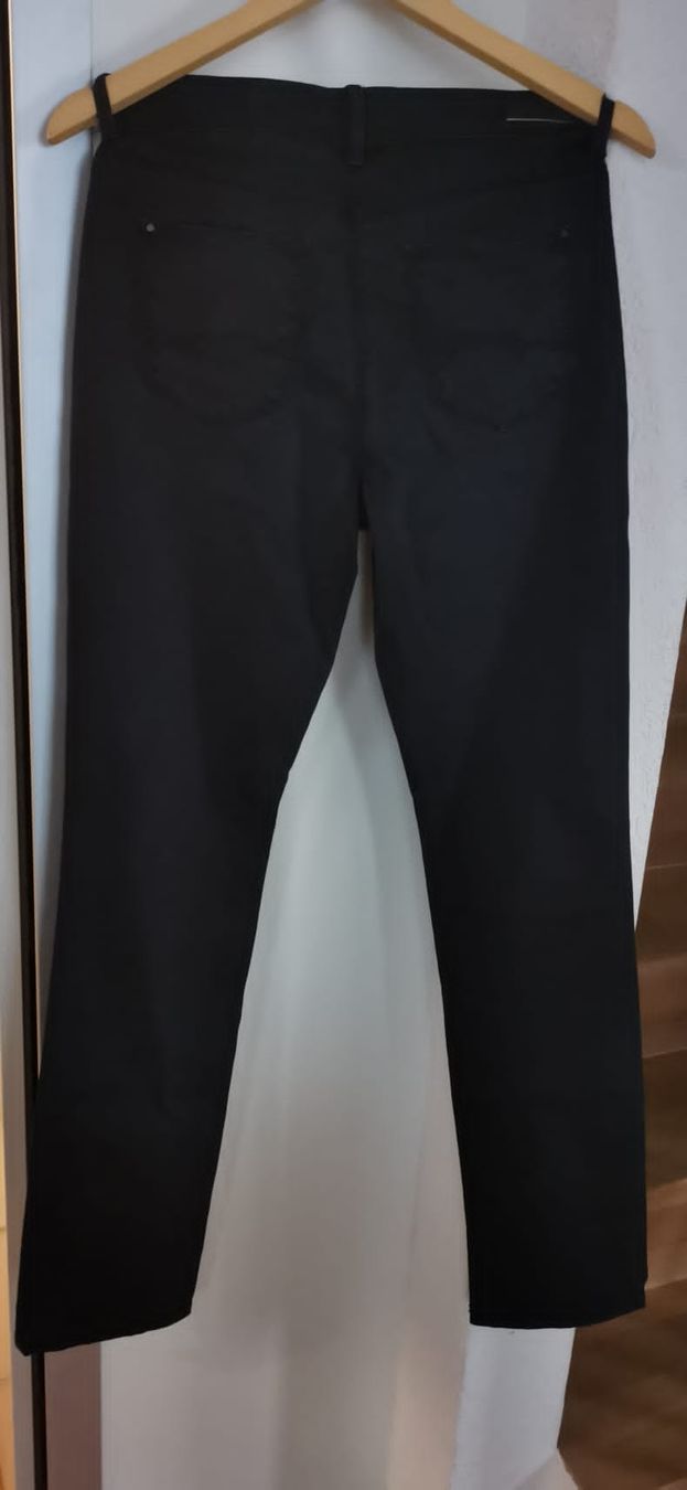 Jeans: MAC Jeans Angela, 38/34 – Gebraucht aus Uetendorf von Heyhey3661 1